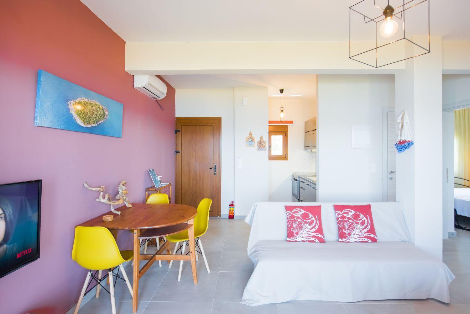 Nereus & Oceanus Beachfront Apartments, Lagonisi Beach #Feelslikehome 오르모스 파나기아스 외부 사진