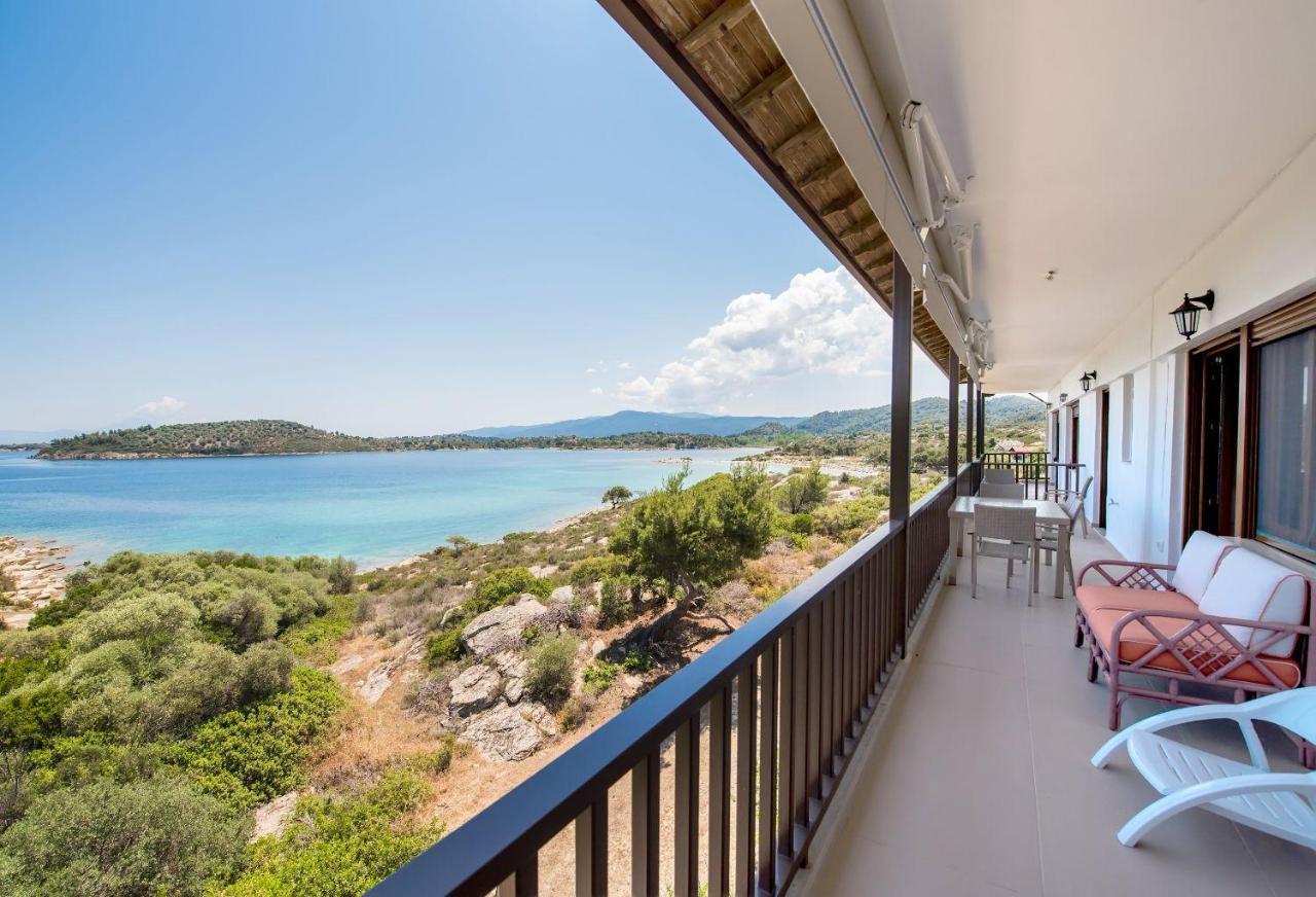 Nereus & Oceanus Beachfront Apartments, Lagonisi Beach #Feelslikehome 오르모스 파나기아스 외부 사진